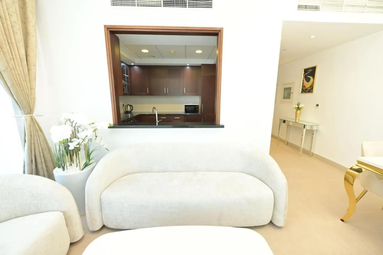דובאי La Vista Holiday Home 0*,