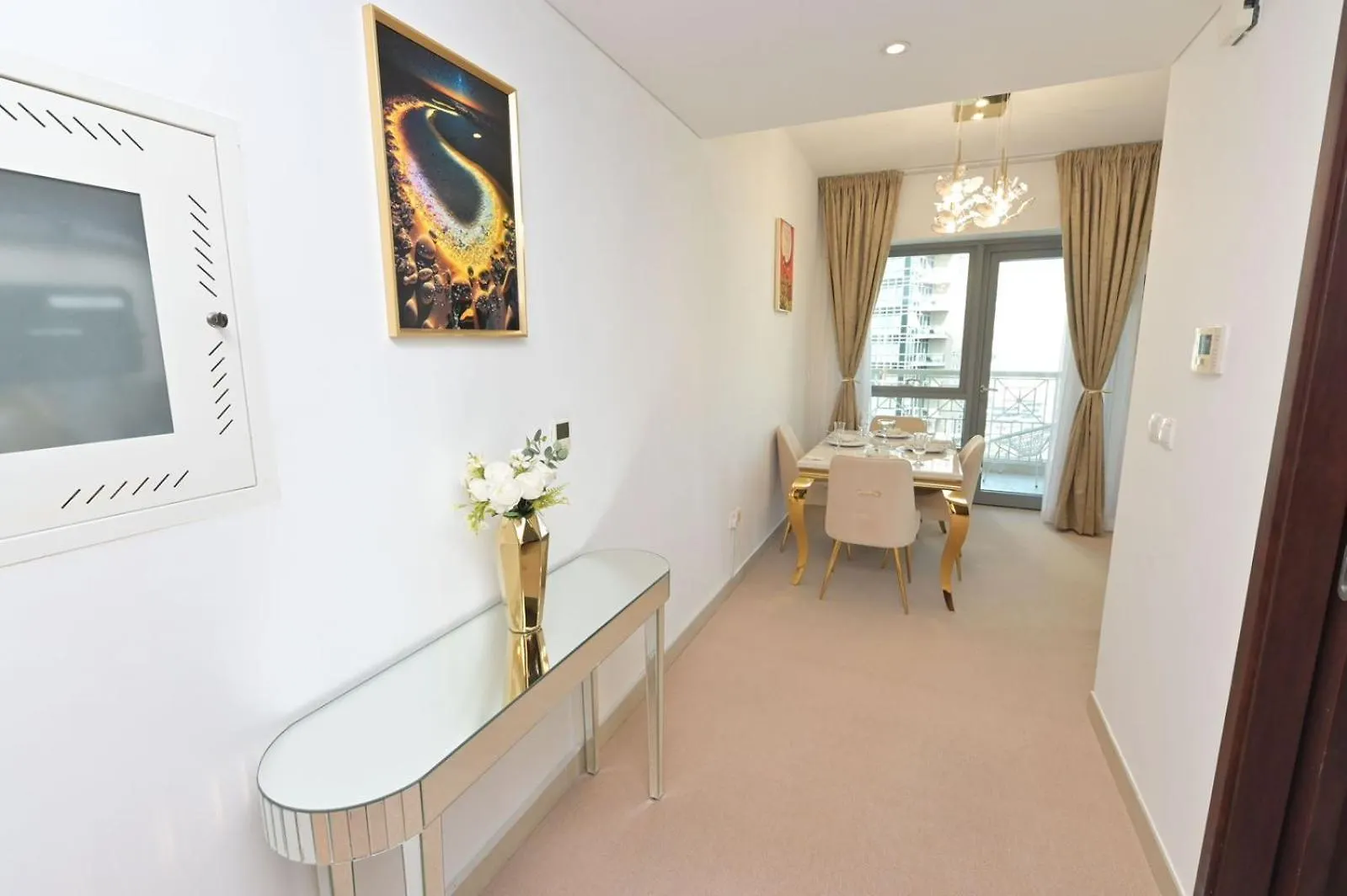 דירה דובאי La Vista Holiday Home