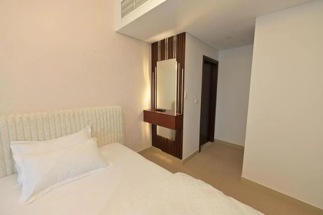 דובאי La Vista Holiday Home דירה